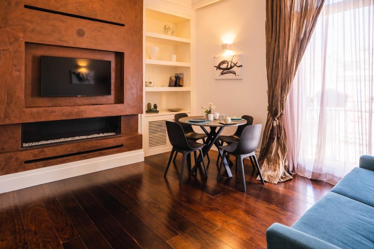 Ad Maiora Boutique Suite نابولي المظهر الخارجي الصورة