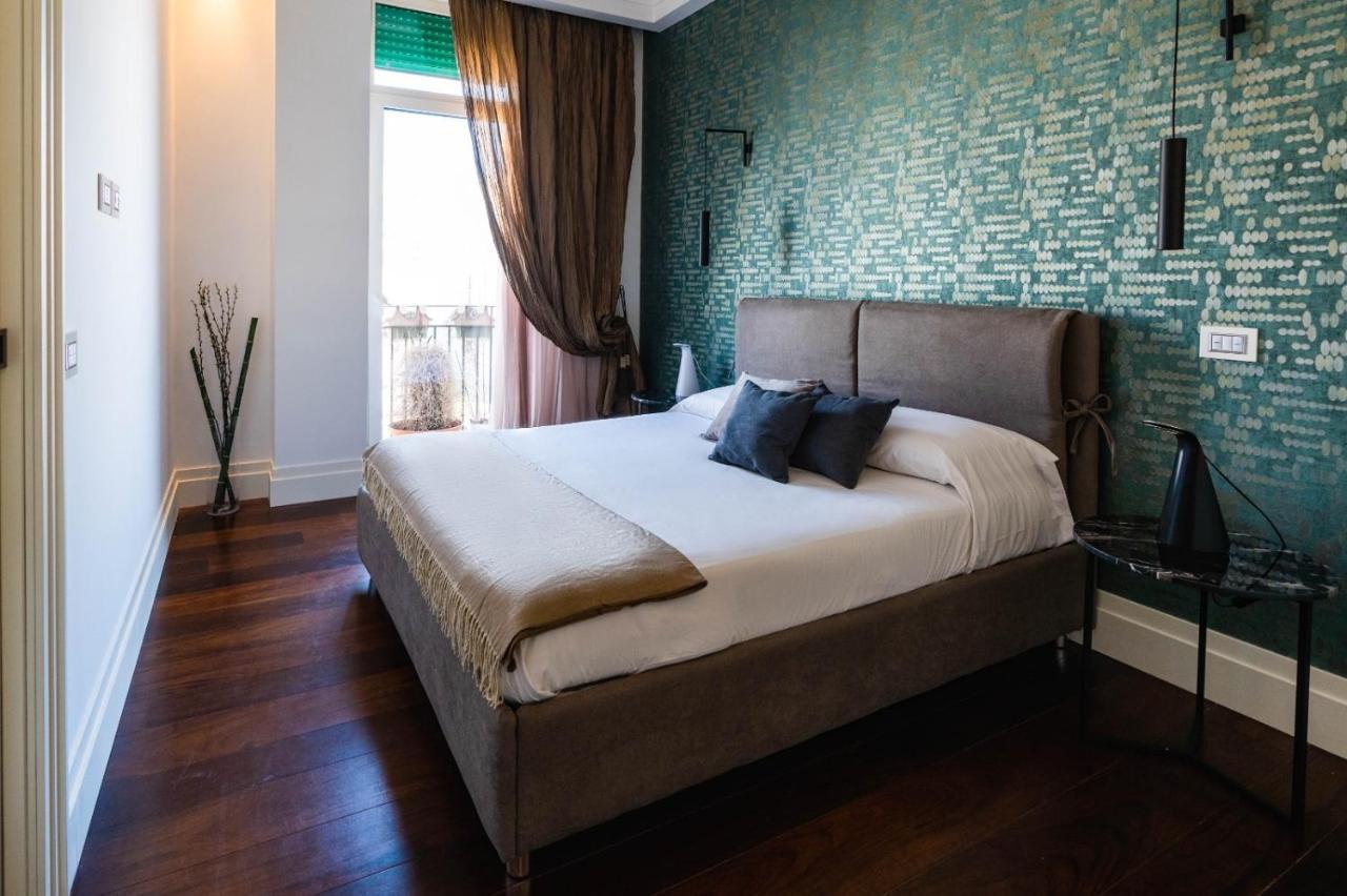 Ad Maiora Boutique Suite نابولي المظهر الخارجي الصورة