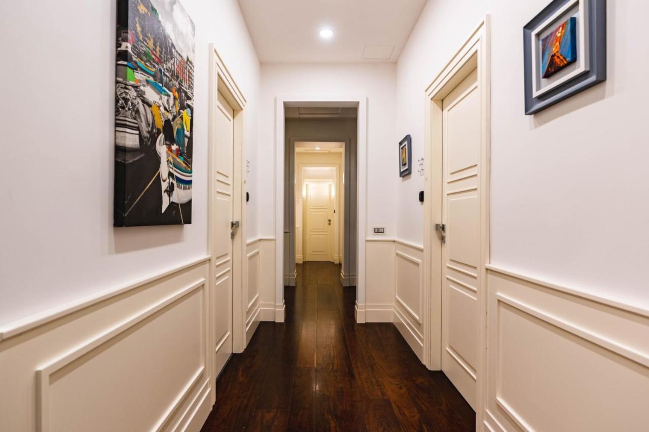 Ad Maiora Boutique Suite نابولي المظهر الخارجي الصورة