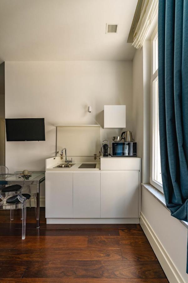 Ad Maiora Boutique Suite نابولي المظهر الخارجي الصورة